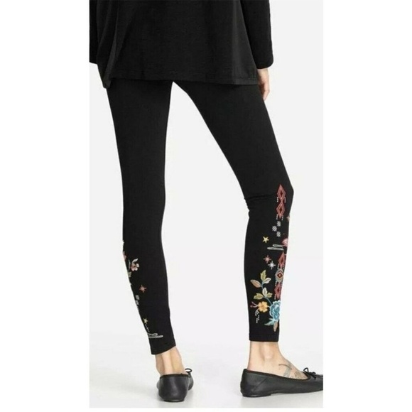 NWT Johnny Was Cara Legging Black Floral Embroidery XXS - Picture 5 of 16